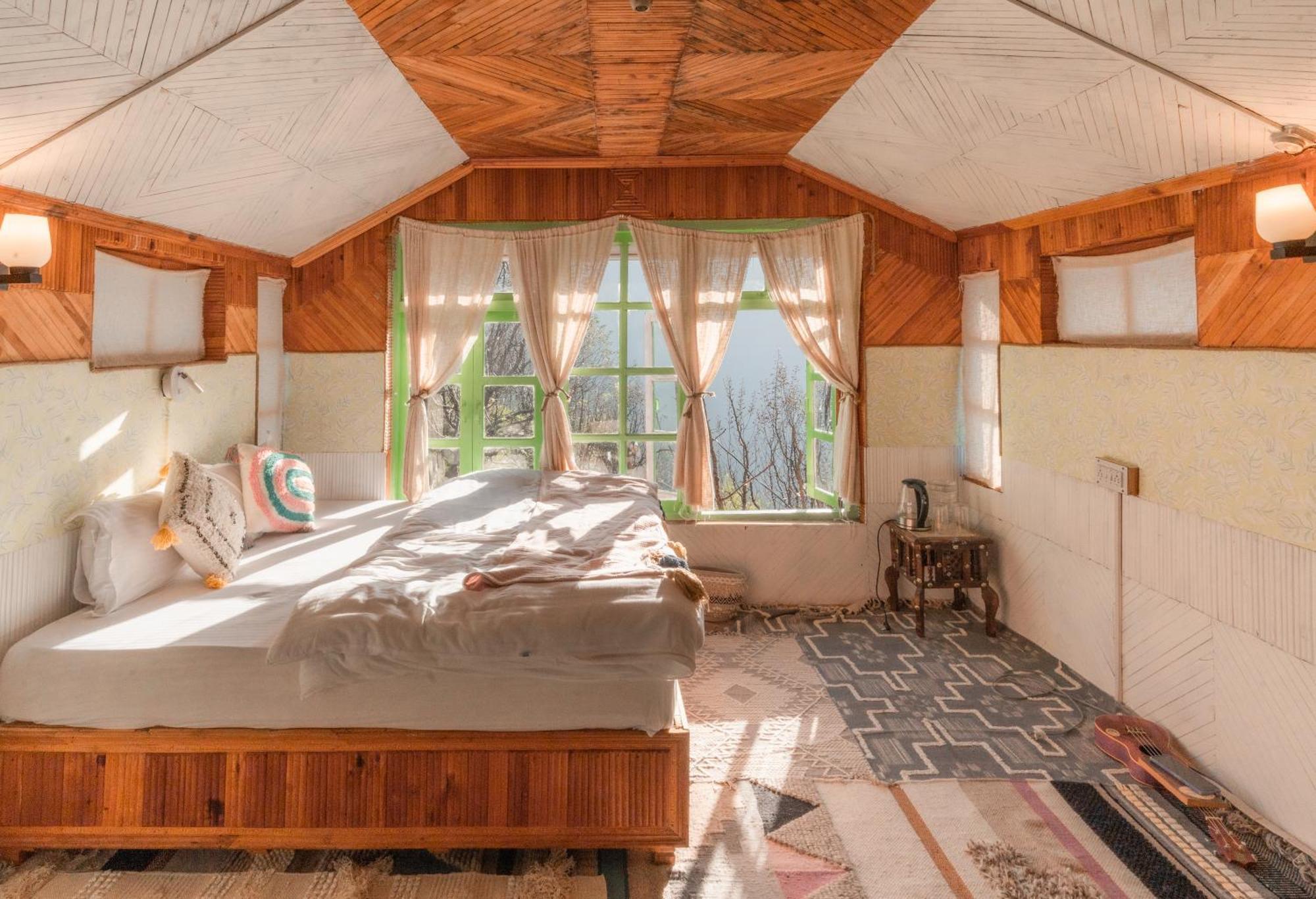 Firgun Chapter Shoja Hostel Екстериор снимка